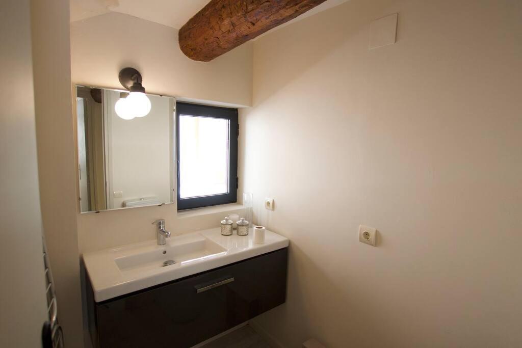 Apartament Central Amb Terrassa Alp Bagian luar foto